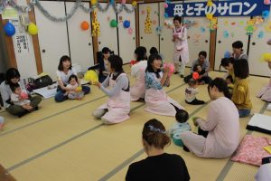 母と子のサロン「リトミック」