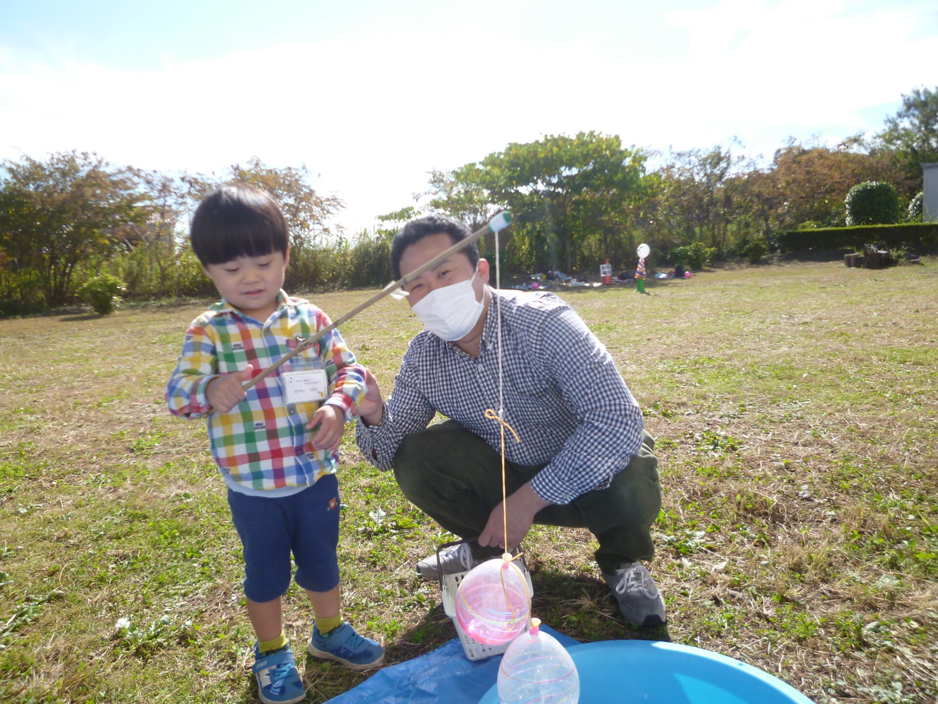 ヨーヨーをしている様子